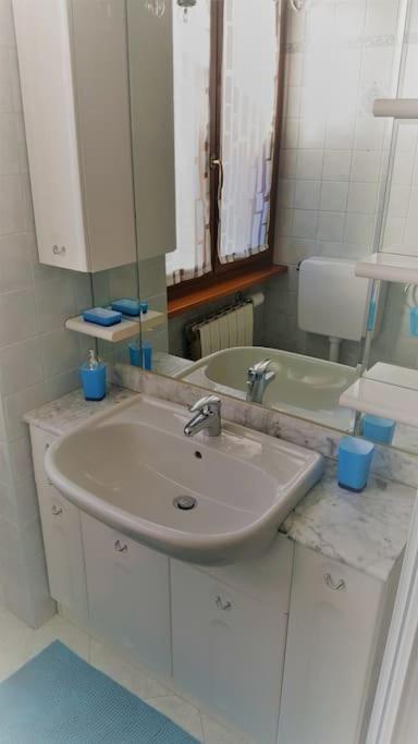 Accogliente Bilocale In Zona - Uso Turistico - Vda - - 0318 Apartment *